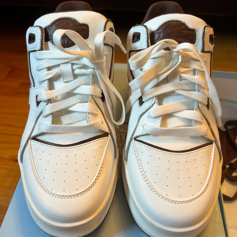 Just Don Low Luxury JD3 sneaker